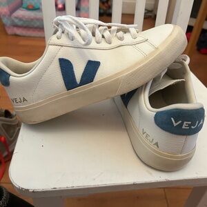 Vera | Campo Sneakers